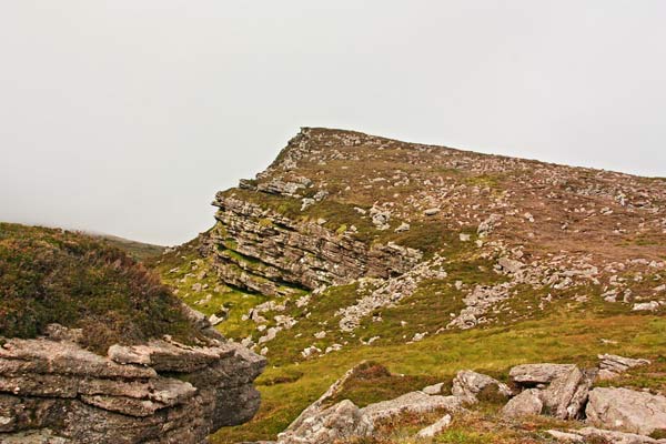 MountainViews.ie Picture about mountain Castle Hill (<i>An Caisleán</i>) in area Slieve Mish, Ireland