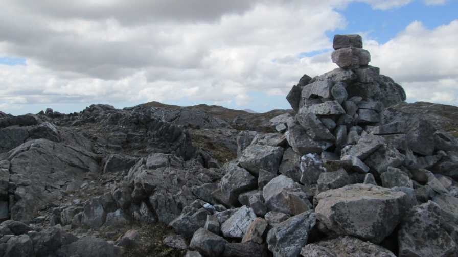 MountainViews.ie Picture about mountain Binn Mhor East Top (<i>Binn Mhór soir barr</i>) in area Maamturks, Ireland