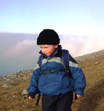            MountainViews.ie picture about Slieve Donard (<em>Sliabh Dónairt</em>)            