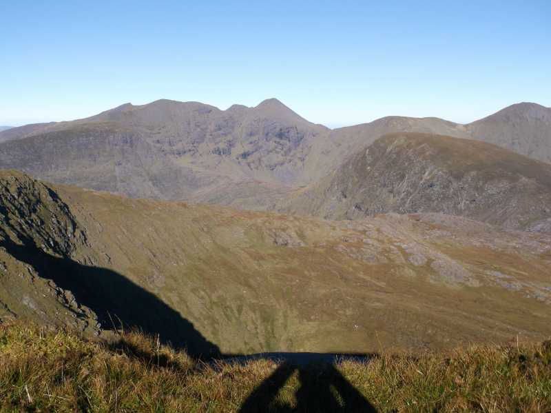             MountainViews.ie picture about <em>Stumpa Dúloigh SE Top</em> (<em>Stumpa Dúloigh (mullach thoir theas)</em>)            