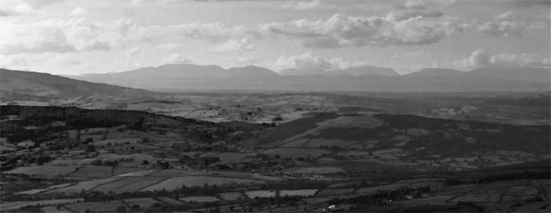             MountainViews.ie picture about Keeper Hill (<em>Sliabh Coimeálta</em>)            