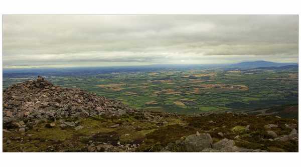             MountainViews.ie picture about Sugarloaf Hill (<em>Cnoc na gCloch</em>)            