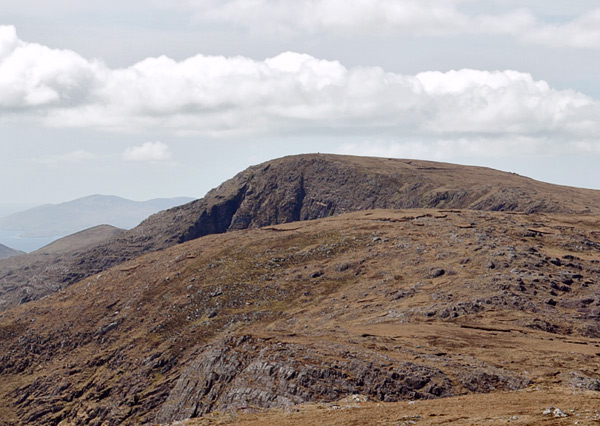 MountainViews.ie Picture about mountain Coomnacronia (<i>Com na Cróine</i>) in area Dunkerron Mountains, Ireland