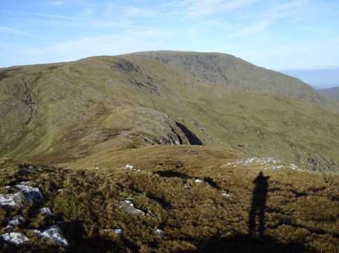             MountainViews.ie picture about Tievnabinnia East Top (<em>Taobh na Binne (mullach thoir)</em>)            