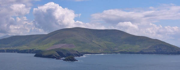             MountainViews.ie picture about Mount Eagle (<em>Sliabh an Iolair</em>)            