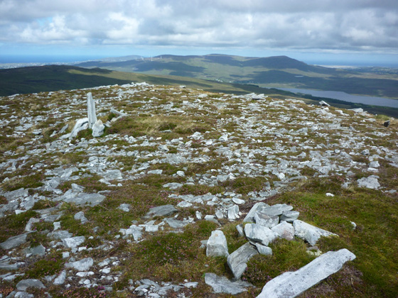             MountainViews.ie picture about Crocknafarragh SE Top (<em>Cnoc na bhFaircheach (mullach thoir theas)</em>)            