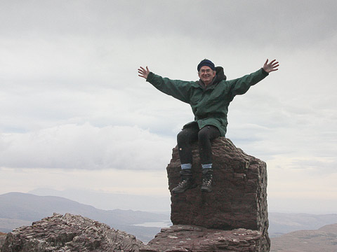             MountainViews.ie picture about Knocknagapple NW Top (<em>Cnoc an Chapaill (mullach thiar thuaidh)</em>)            