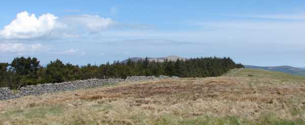             MountainViews.ie picture about Annagh Hill (Cnoc an Eanaigh)            
