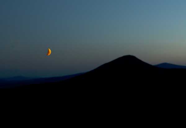             MountainViews.ie picture about Little Sugar Loaf (<em>Giolspar</em>)            