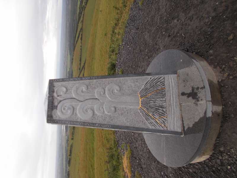             MountainViews.ie picture about Croghan Hill (<em>Cnoc Cruacháin</em>)            