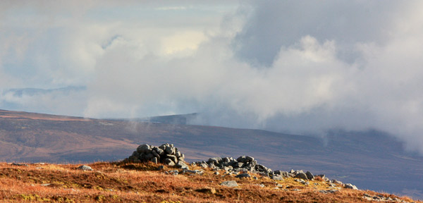             MountainViews.ie picture about Truskmore SE Cairn             