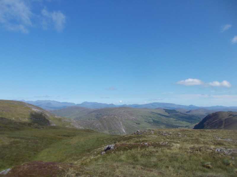            MountainViews.ie picture about Caha SE Top (<em>Cnoc na Ceachan (mullach thoir theas)</em>)            