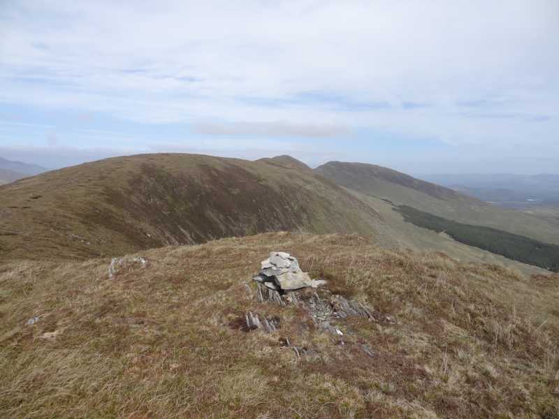             MountainViews.ie picture about Bascadh West Top (<em>Bascadh (mullach thiar)</em>)            