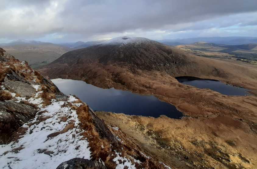             MountainViews.ie picture about Bascadh West Top (<em>Bascadh (mullach thiar)</em>)            