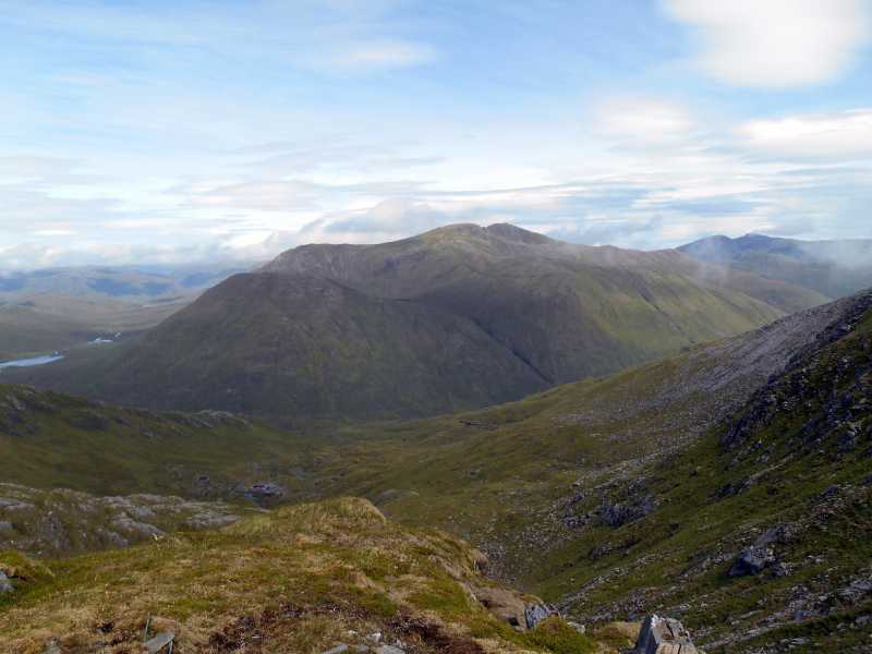             MountainViews.ie picture about Sgurr nan Ceathreamhnan [Sgurr nan Ceathramhnan]             