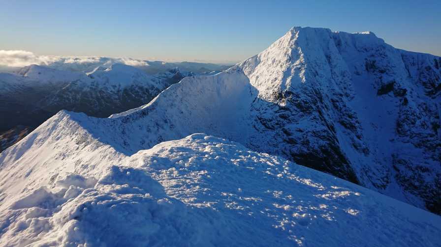             MountainViews.ie picture about Carn Mor Dearg             
