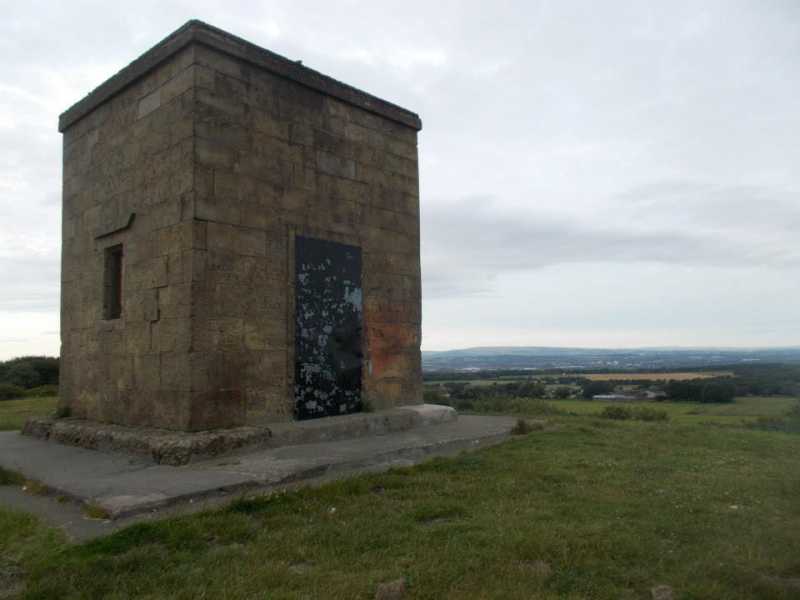             MountainViews.ie picture about Billinge Hill             