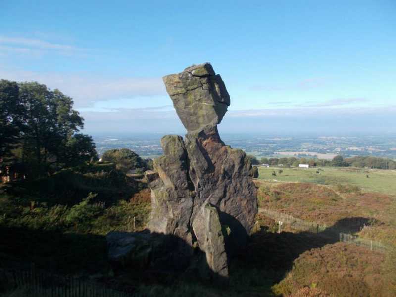             MountainViews.ie picture about Old Man of Mow             