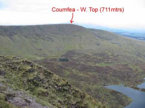 MountainViews.ie Picture about mountain Coumfea West Top (<i>Srón Chom Fia</i>) in area Comeragh Mountains, Ireland