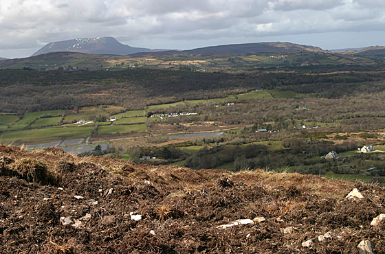MountainViews.ie Picture about mountain Edenacarnan (<i>Éadan an Charnáin</i>) in area Donegal Central, Ireland