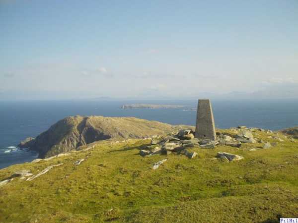 MountainViews.ie Picture about mountain Inishturk (<i>Inis Toirc</i>) in area Mayo Islands, Ireland