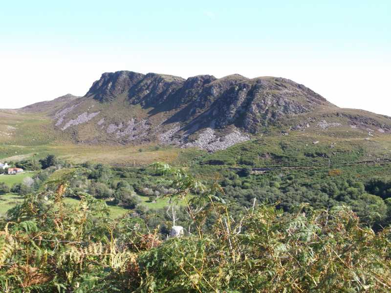 MountainViews.ie Picture about mountain Callahaniska  in area Glenbeigh Horseshoe, Ireland