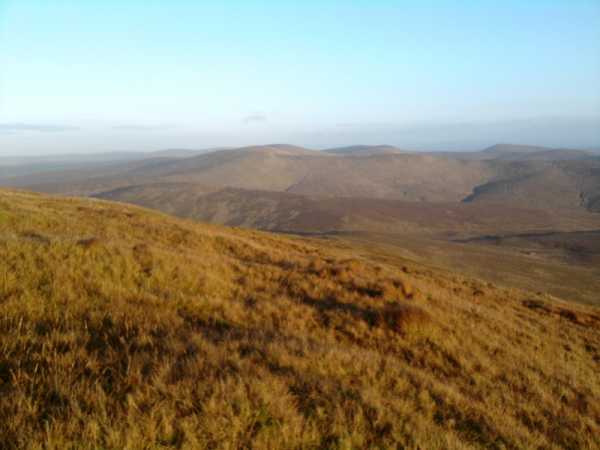 MountainViews.ie Picture about mountain Sawel (<i>Samhail Phite Méabha</i>) in area Sperrin Mountains, Ireland