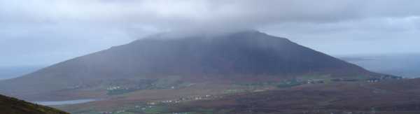 MountainViews.ie Picture about mountain Slievemore (<i>An Sliabh Mór</i>) in area Achill & Corraun, Ireland