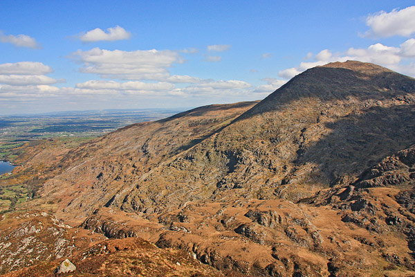 MountainViews.ie Picture about mountain Crohane (<i>An Cruachán</i>) in area Mangerton, Ireland