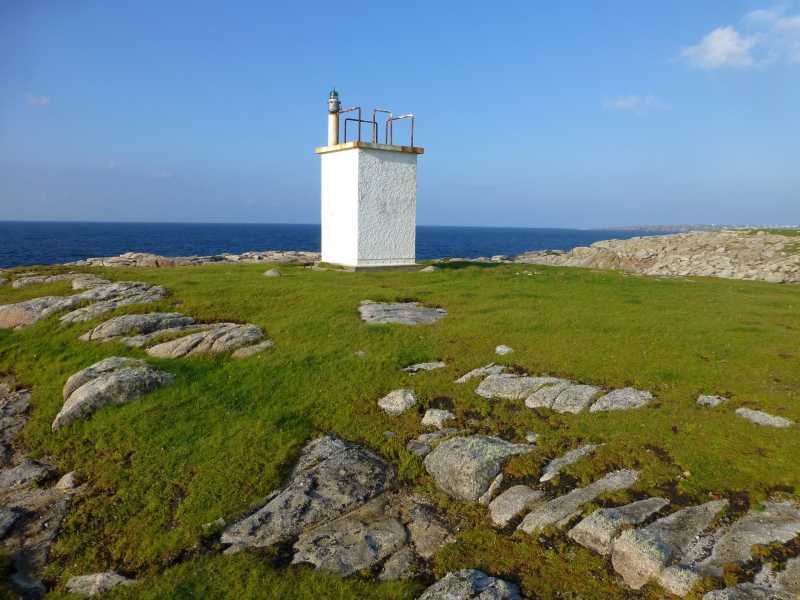 MountainViews.ie Picture about mountain Inishsirrer (<i>Inis Oirthir</i>) in area Donegal Islands, Ireland