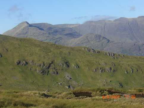 MountainViews.ie Picture about mountain Garraun (<i>Maolchnoc</i>) in area Twelve Bens, Ireland