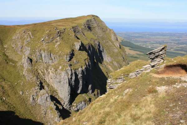 MountainViews.ie Picture about mountain Annacoona Top  in area Dartry Mountains, Ireland