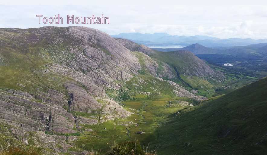 MountainViews.ie Picture about mountain Tooth Mountain (<i>Cnoc na bhFiacal</i>) in area Caha Mountains, Ireland
