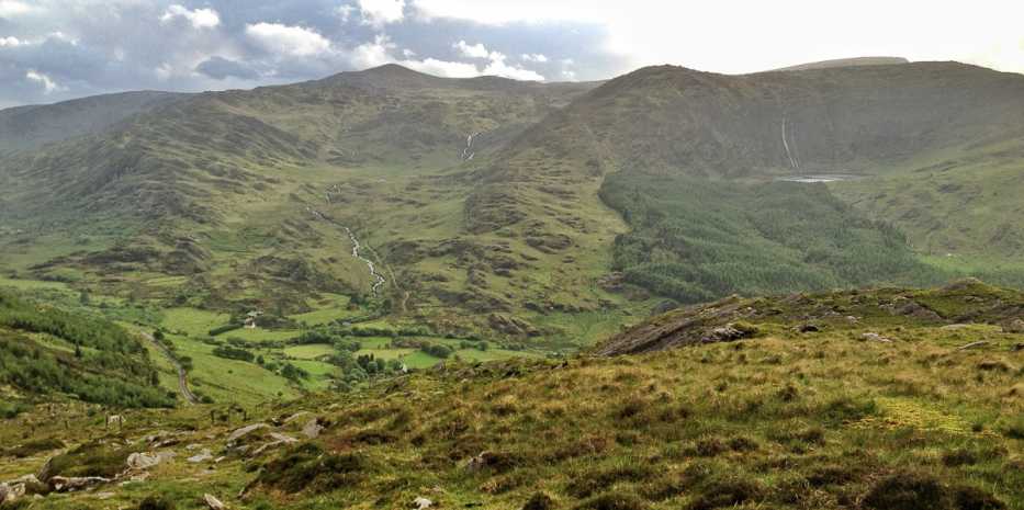 MountainViews.ie Picture about mountain Conigar (<i>An Coinigéar</i>) in area West Cork Mountains, Ireland