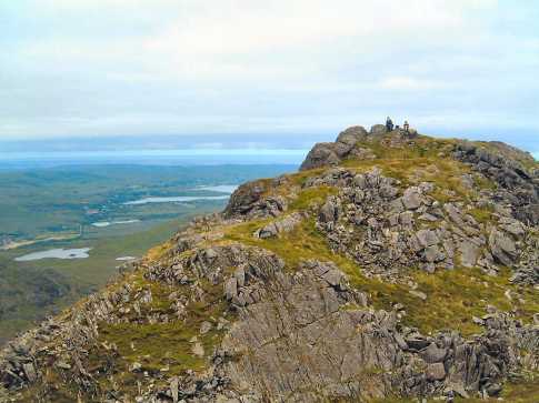 MountainViews.ie Picture about mountain Garraun South Top (<i>Maolchnoc (mullach theas)</i>) in area Twelve Bens, Ireland