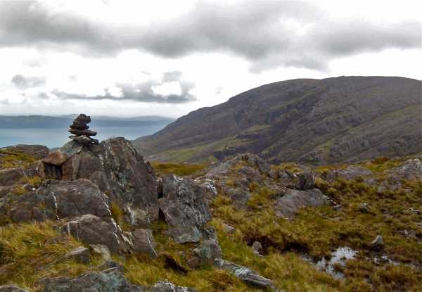 MountainViews.ie Picture about mountain Derryclancy (<i>Doire Cluainsí</i>) in area Caha Mountains, Ireland