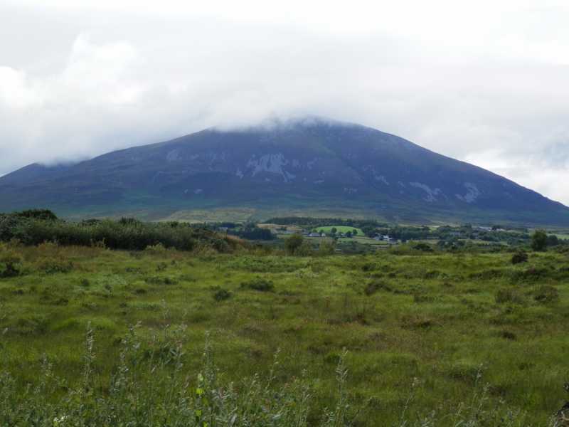 MountainViews.ie Picture about mountain Nephin (<i>Néifinn</i>) in area East Mayo, Ireland