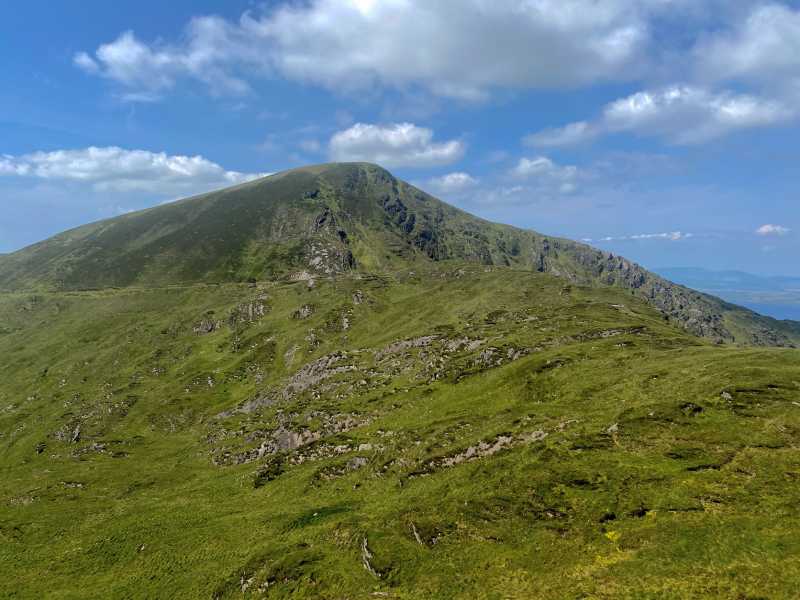 MountainViews.ie Picture about mountain Eagles Hill (<i>An Bhinn Riabhach</i>) in area Dunkerron Mountains, Ireland