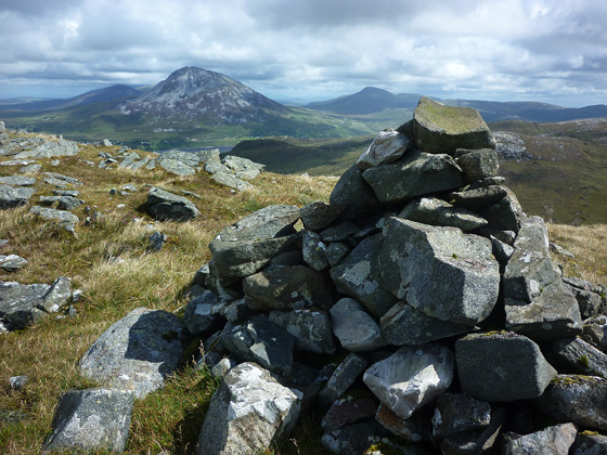 MountainViews.ie Picture about mountain Crocknafarragh (<i>Cnoc na bhFaircheach</i>) in area Derryveagh Mountains, Ireland
