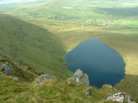MountainViews.ie Picture about mountain Mount Eagle (<i>Sliabh an Iolair</i>) in area Dingle West, Ireland