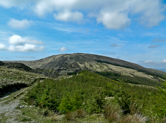 MountainViews.ie Picture about mountain Mullaghmesha (<i>Mullach Méise</i>) in area West Cork Mountains, Ireland