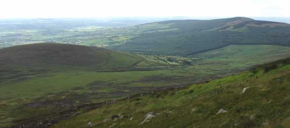 MountainViews.ie Picture about mountain Slievebaun (<i>Sliabh Bán</i>) in area Blackstairs Mountains, Ireland