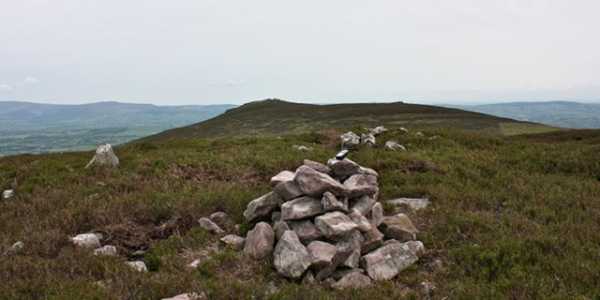 MountainViews.ie Picture about mountain Seefin North Top (<i>Suí Finn (mullach thuaidh)</i>) in area Galty Mountains, Ireland
