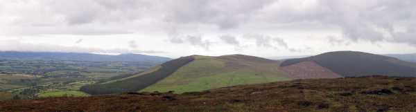 MountainViews.ie Picture about mountain Knocksculloge (<i>Cnoc na Scológ</i>) in area Knockmealdown Mountains, Ireland