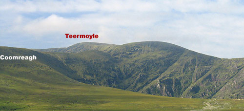MountainViews.ie Picture about mountain Teeromoyle Mountain (<i>Sliabh Thír Ó mBaoill</i>) in area Glenbeigh Horseshoe, Ireland