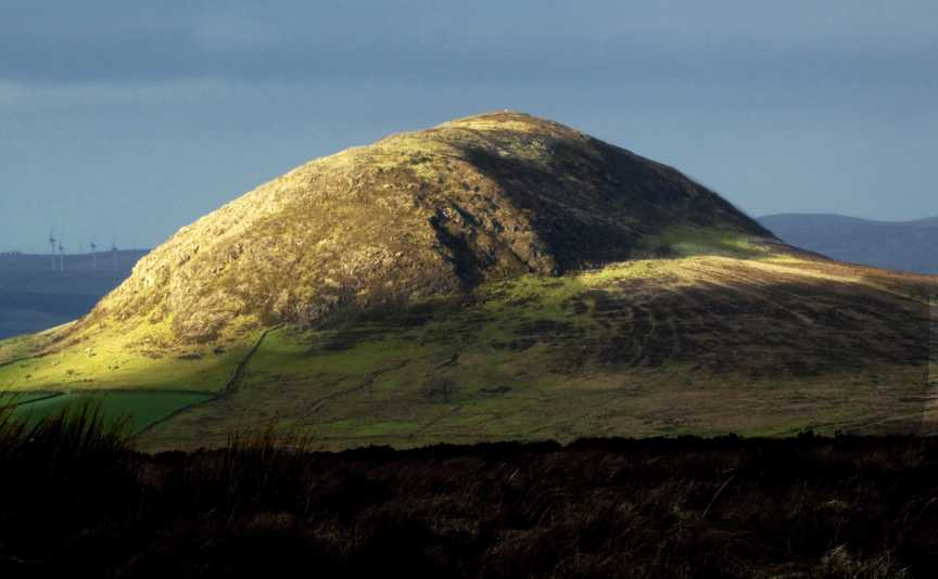 MountainViews.ie Picture about mountain Douglas Top (<i>Cnoc na Dúghlaise</i>) in area Antrim Hills, Ireland