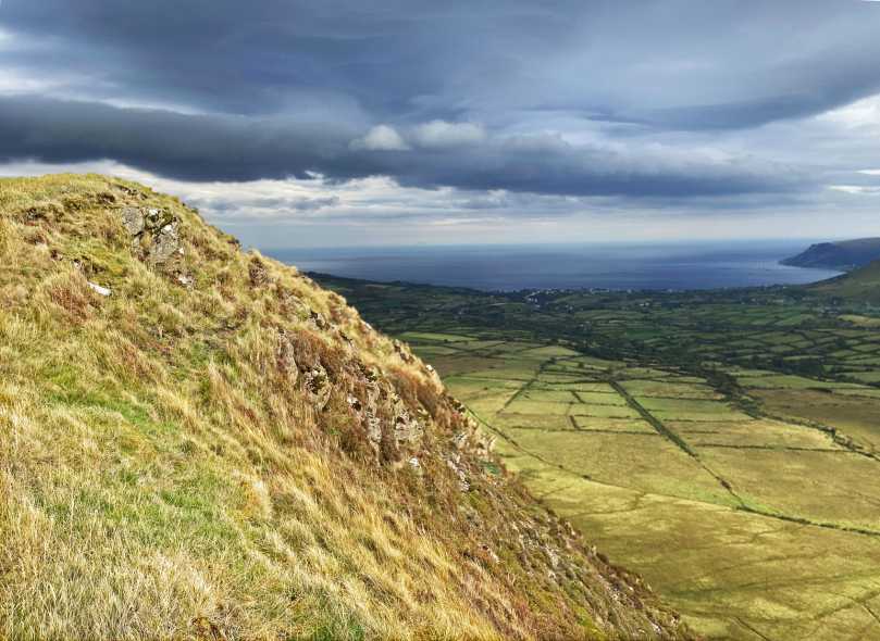 MountainViews.ie Picture about mountain Tievebulliagh (<i>Taobh Builleach</i>) in area Antrim Hills, Ireland