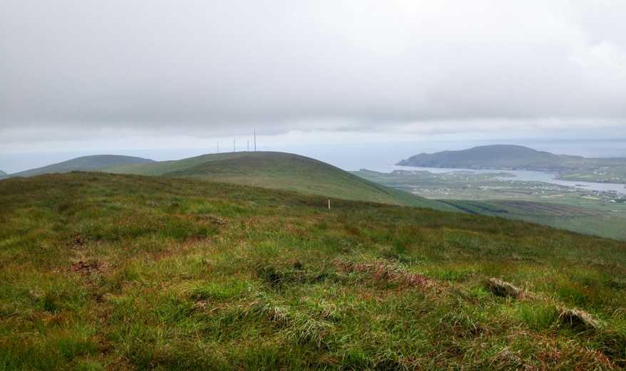 MountainViews.ie Picture about mountain Knocknaskereighta (<i>Sceithigh Riabhach</i>) in area Iveragh NW, Ireland