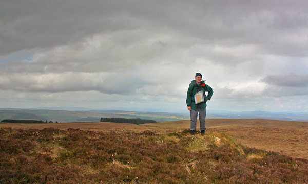 MountainViews.ie Picture about mountain Slieve Beagh (<i>Sliabh Beatha</i>) in area Fermanagh & South Tyrone, Ireland