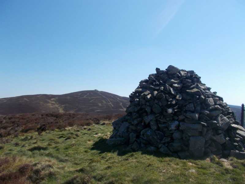 MountainViews.ie Picture about mountain Moel Dywyll  in area Llandudno to Wrexham, Ireland